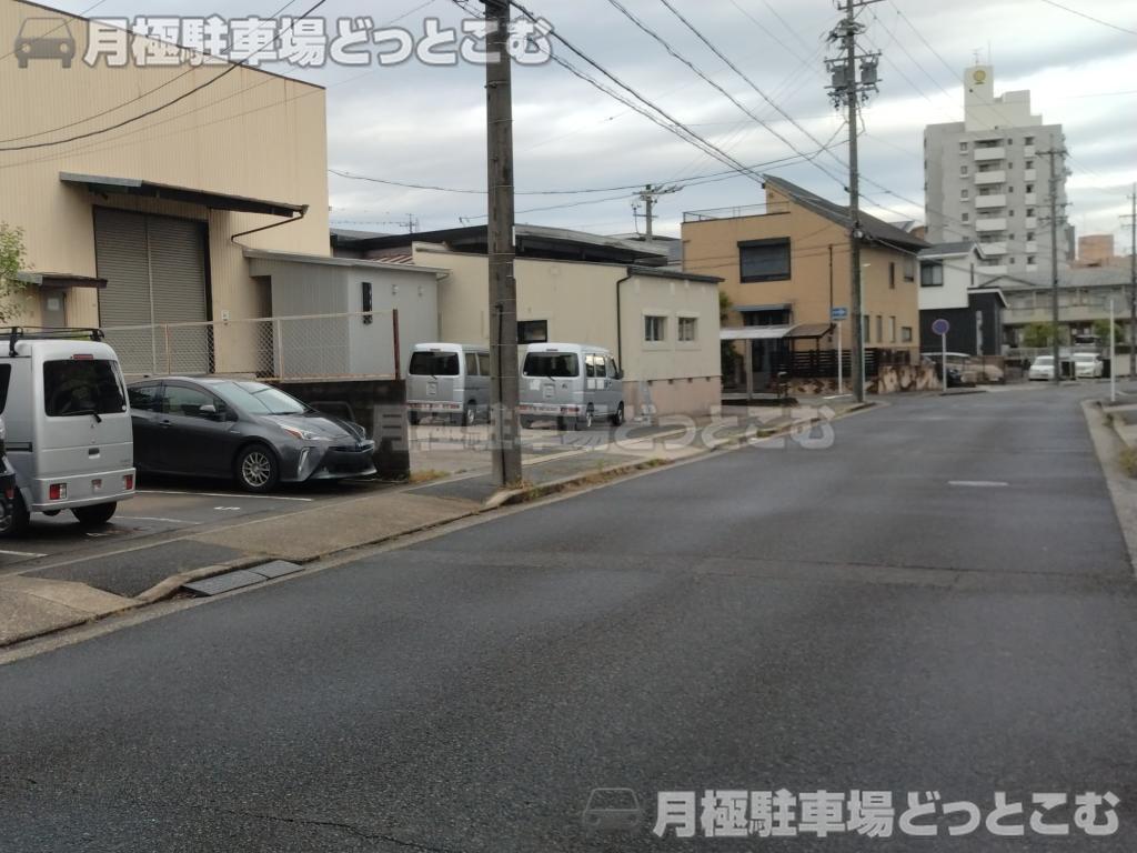 名古屋市天白区植田南2丁目1703の月極駐車場7