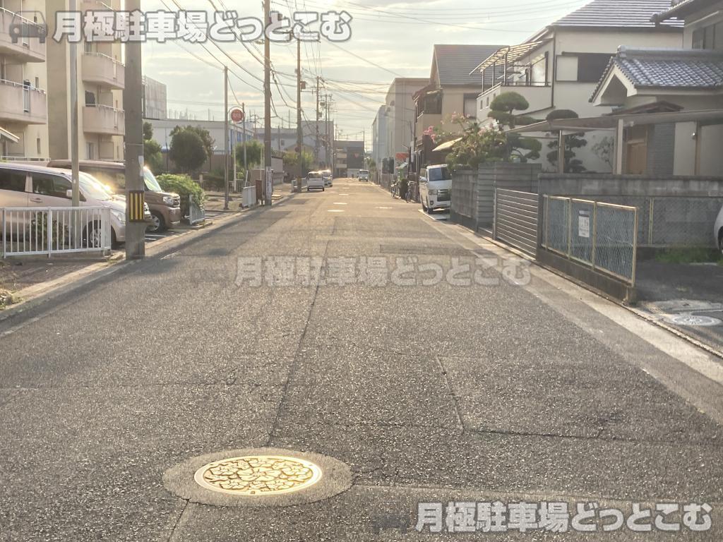 東大阪市加納3丁目8番12、8番29の月極駐車場8