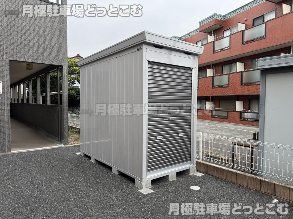 上尾市仲町2丁目4−12の月極駐車場5
