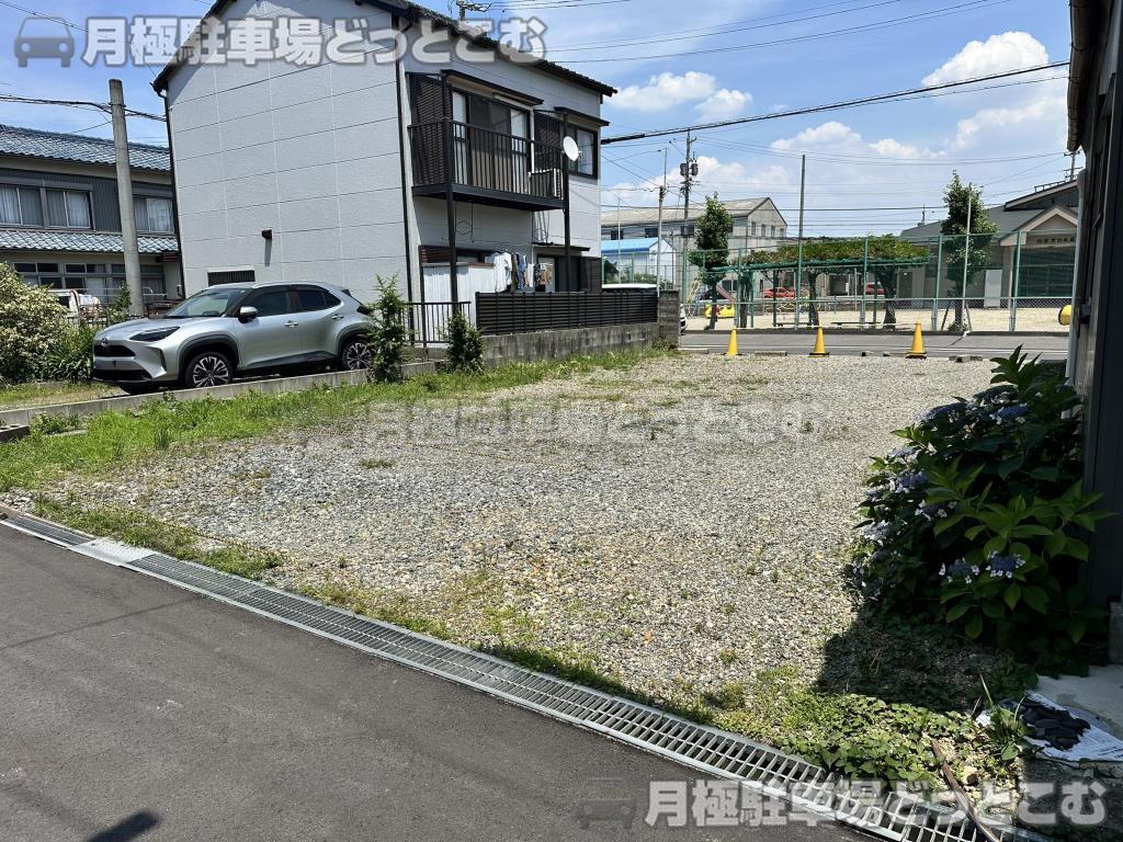 稲沢市日下部松野町1丁目184,187の月極駐車場3