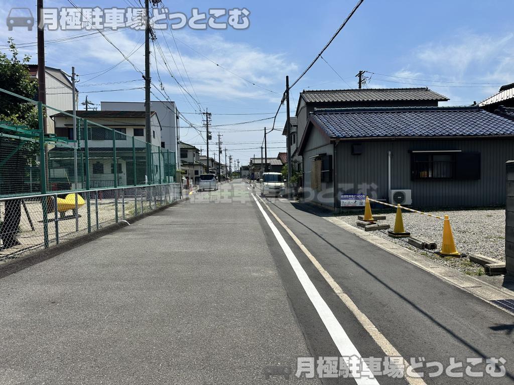 稲沢市日下部松野町1丁目184,187の月極駐車場6