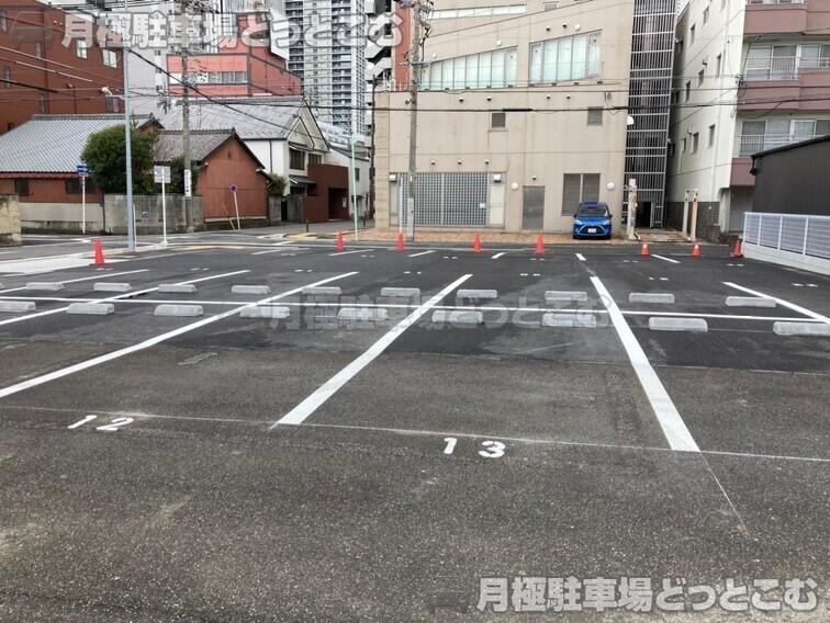 名古屋市西区菊井2丁目1505番の月極駐車場2