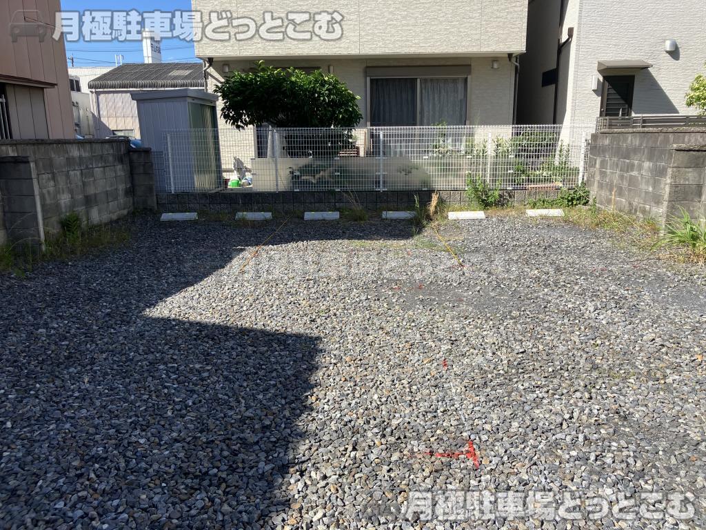 名古屋市守山区新守山1019の月極駐車場5