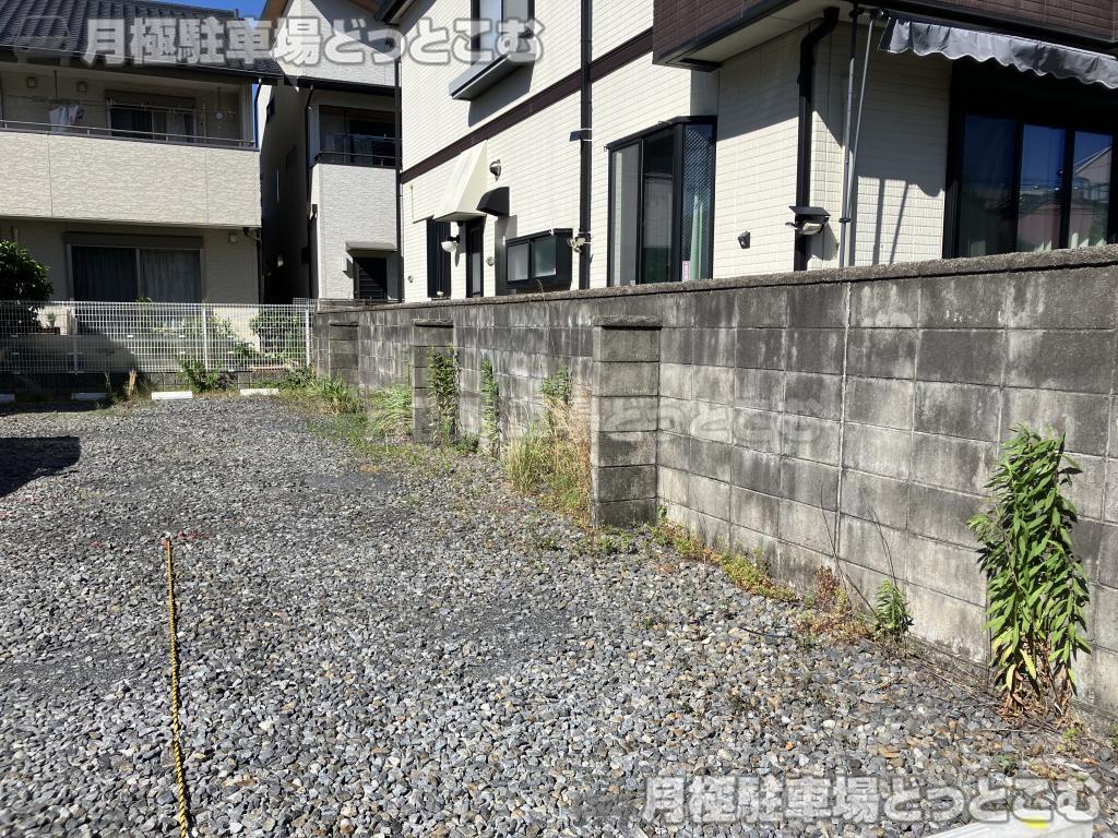 名古屋市守山区新守山1019の月極駐車場6