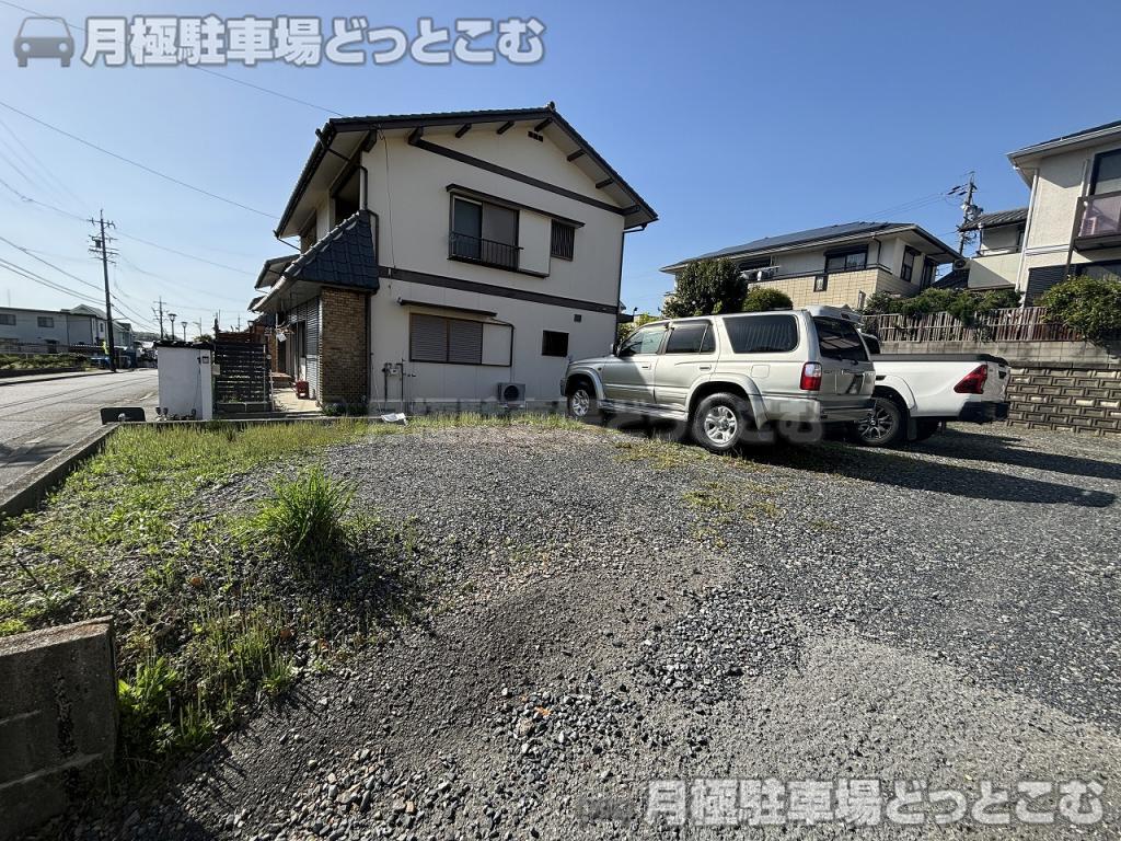 春日井市坂下町5丁目1215番653の月極駐車場2
