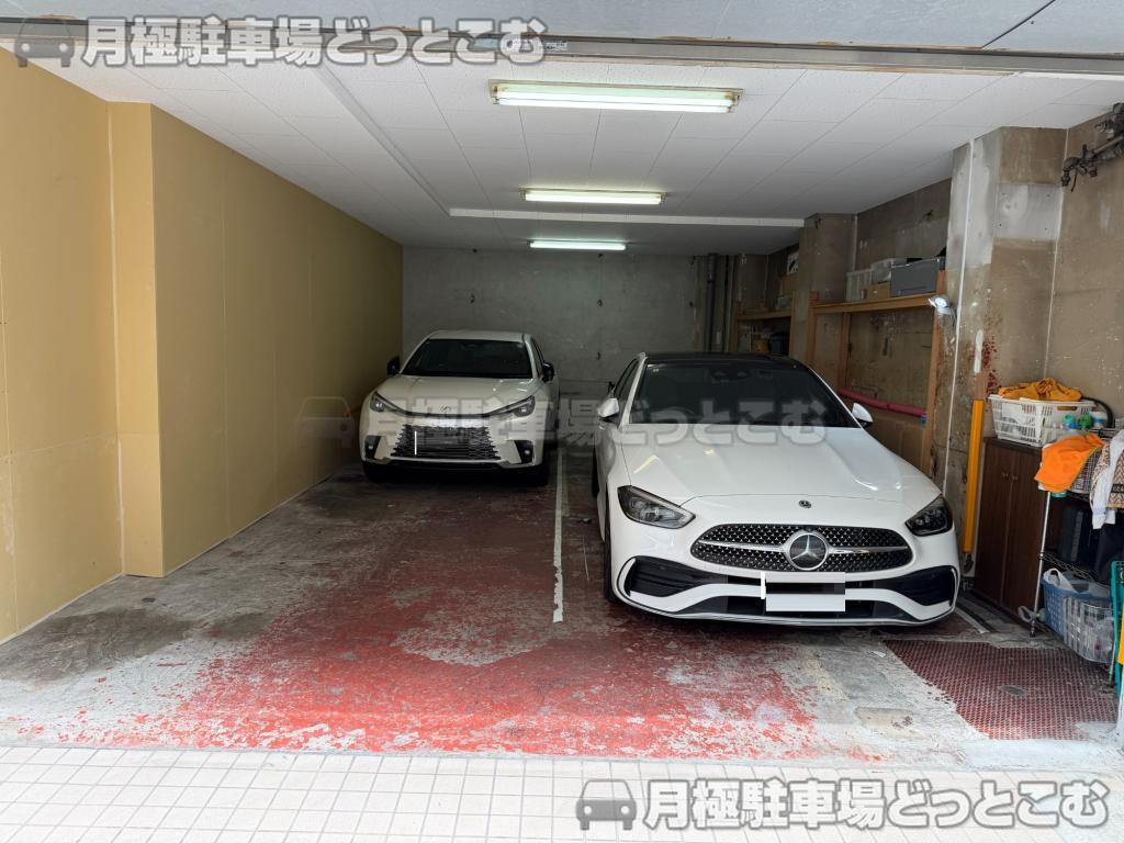 大阪市浪速区幸町3丁目6番10号の月極駐車場1