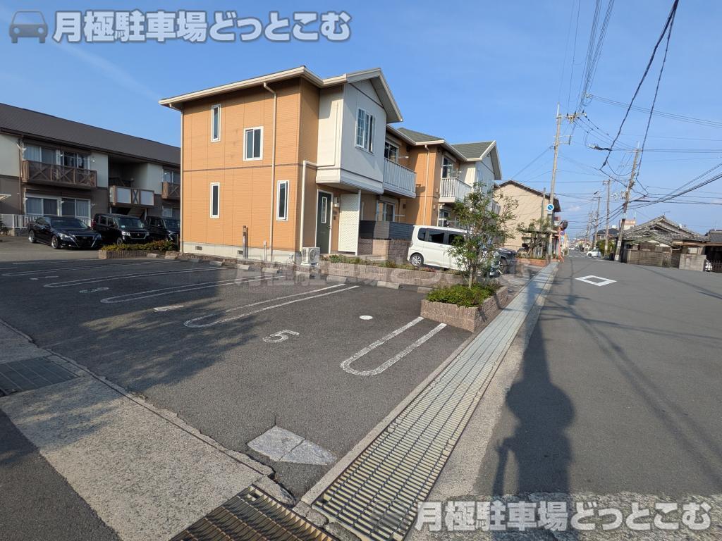 和歌山市木ノ本980の月極駐車場2