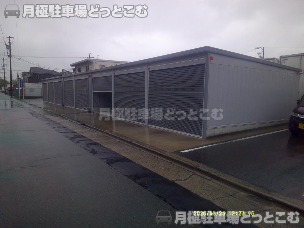 刈谷市大正町2丁目706の月極駐車場1