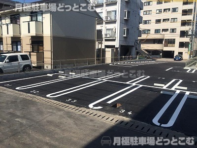 大分市大道町1丁目4-6の月極駐車場2