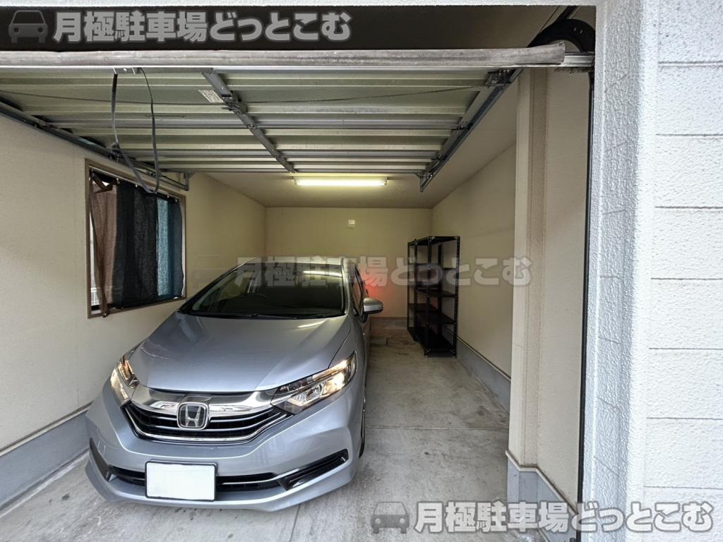 神戸市西区樫野台3丁目1-71の月極駐車場1