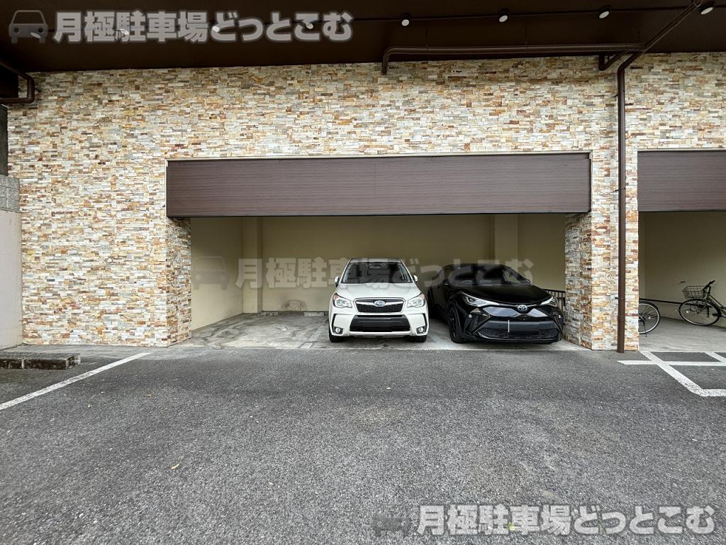 名古屋市千種区鹿子町2丁目4番の月極駐車場2