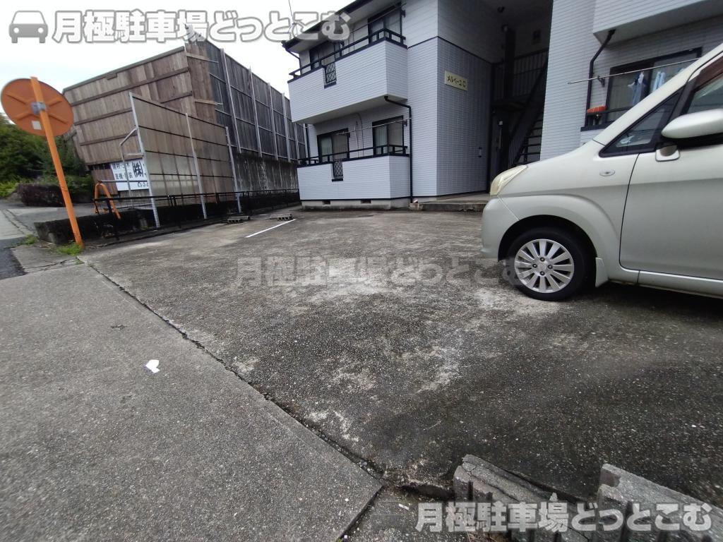 豊田市小坂本町5丁目6-1の月極駐車場6