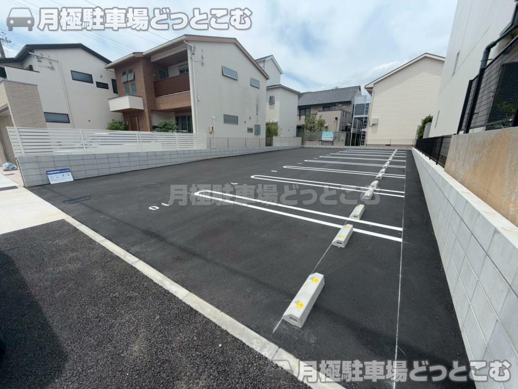 名古屋市昭和区南分町2丁目32の月極駐車場1