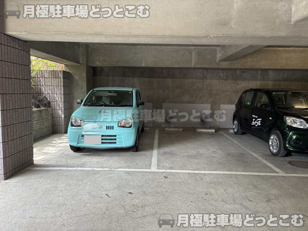 文京区白山5丁目31-25の月極駐車場1