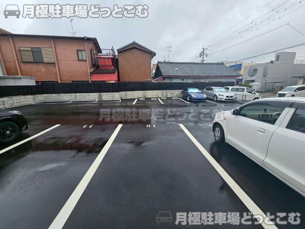 名古屋市西区児玉3丁目2313の月極駐車場4