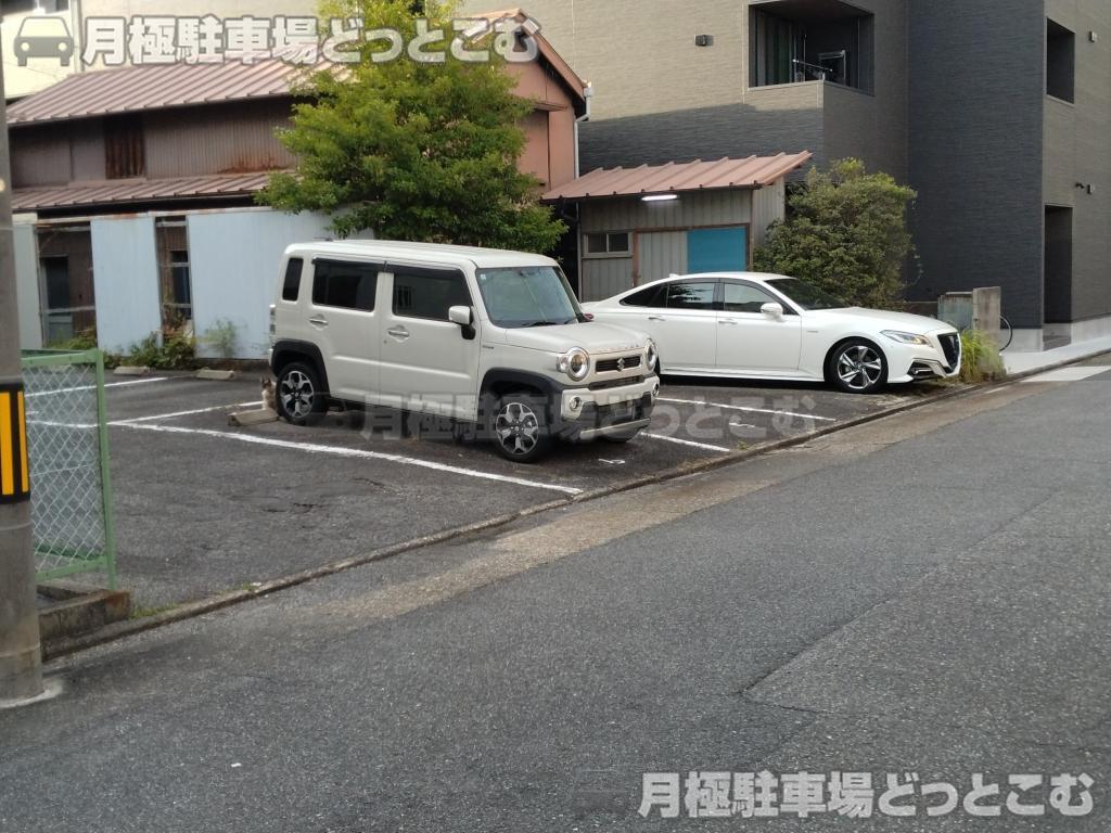 名古屋市南区内田橋2丁目21-1の月極駐車場1