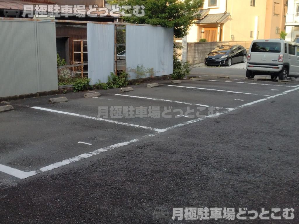 名古屋市南区内田橋2丁目21-1の月極駐車場5