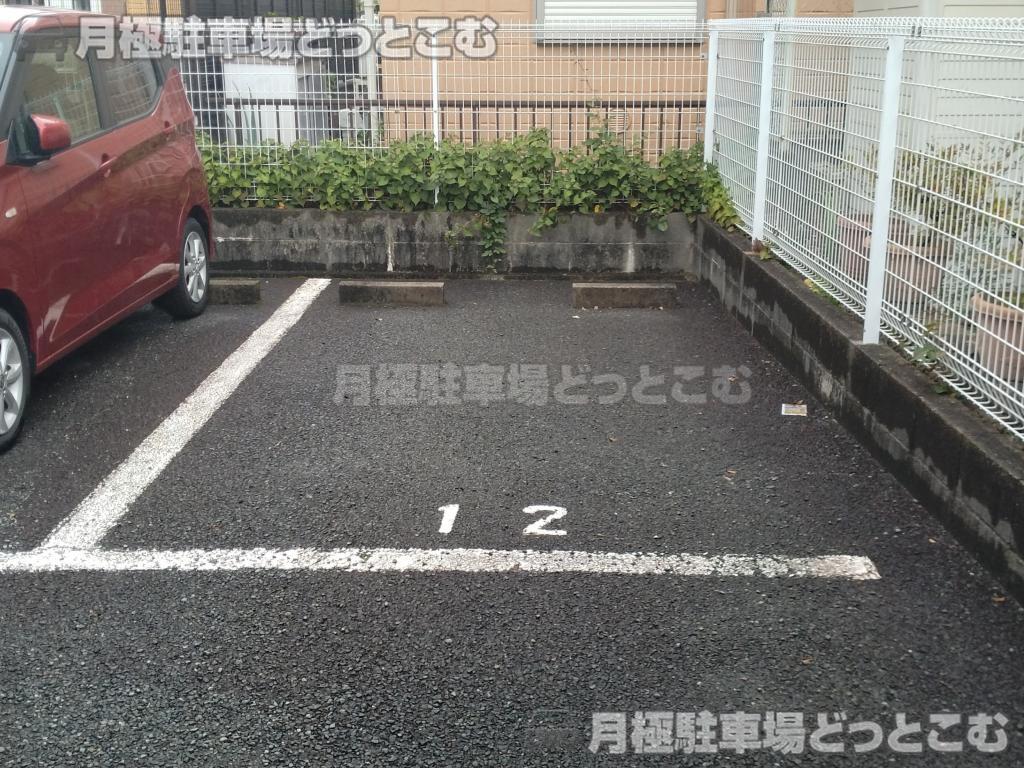 名古屋市昭和区塩付通7丁目49-49の月極駐車場9