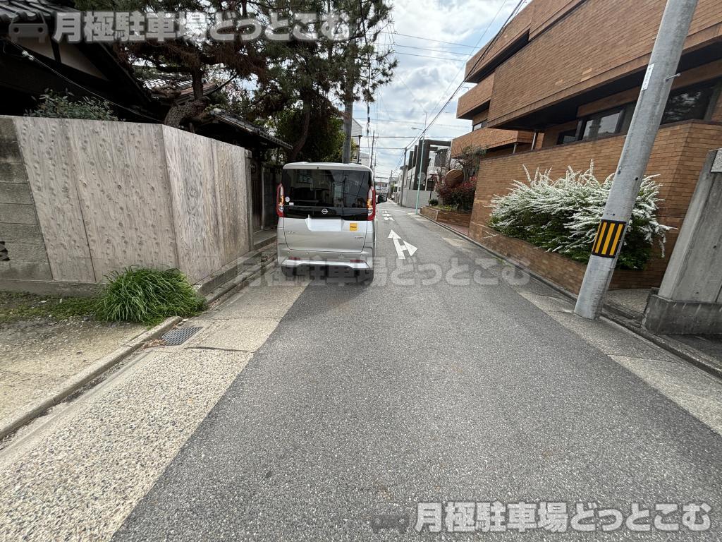 名古屋市千種区山添町2丁目35番の月極駐車場10