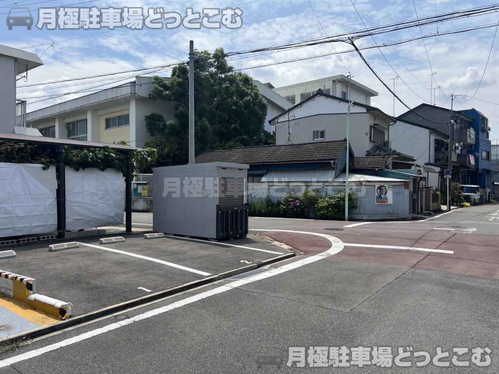 名古屋市西区新福寺町2丁目10の月極駐車場2