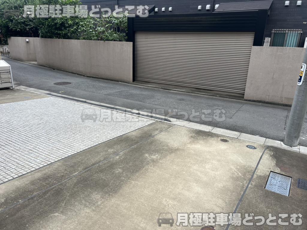 江戸川区南小岩6丁目1828-1，1828-2，1827-4の月極駐車場6