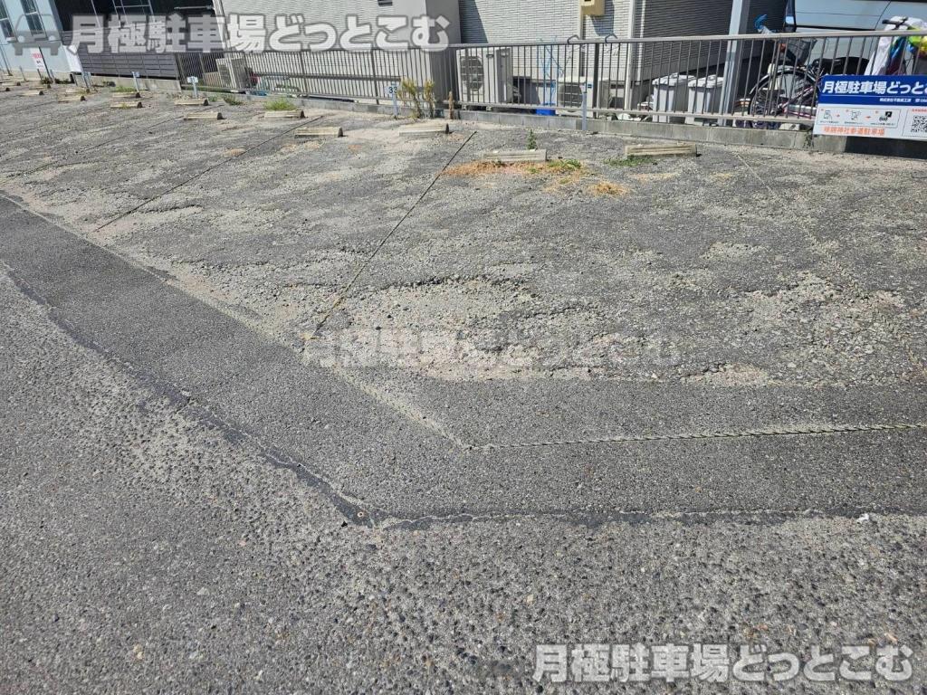 名古屋市北区楠味鋺1丁目727,925の月極駐車場9