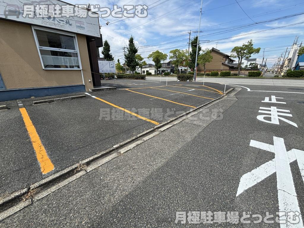 名古屋市港区中之島通1丁目5番の月極駐車場6