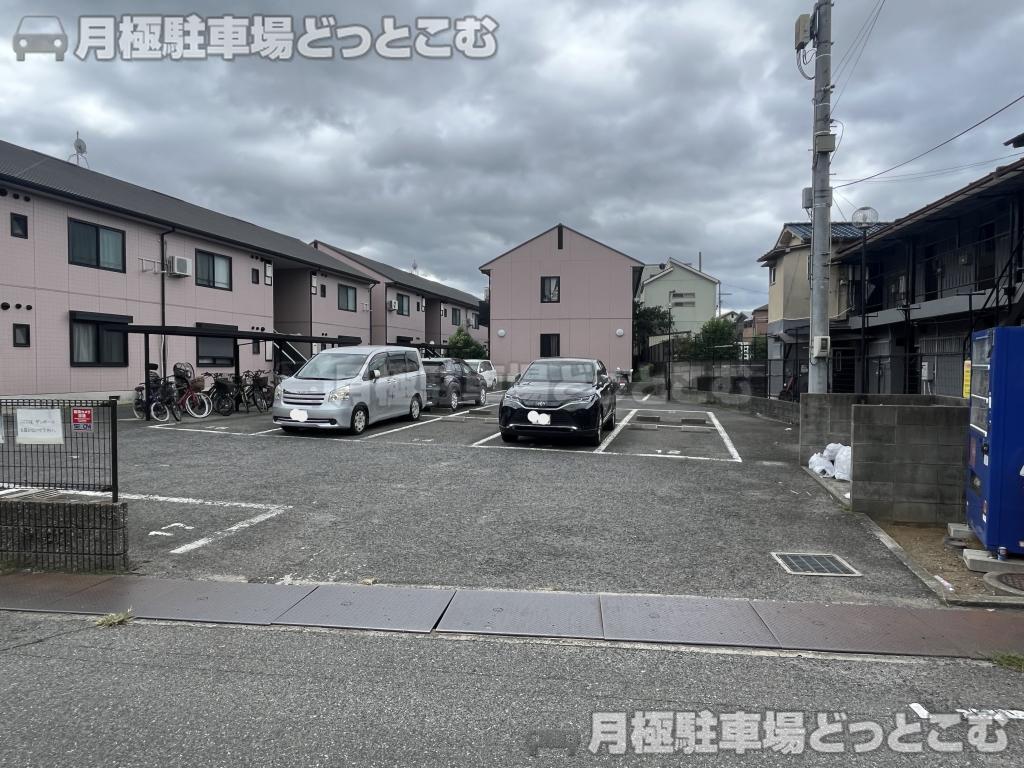 泉北郡忠岡町忠岡東2丁目26-18Ａ，19Ｂ，20Ｃの月極駐車場1