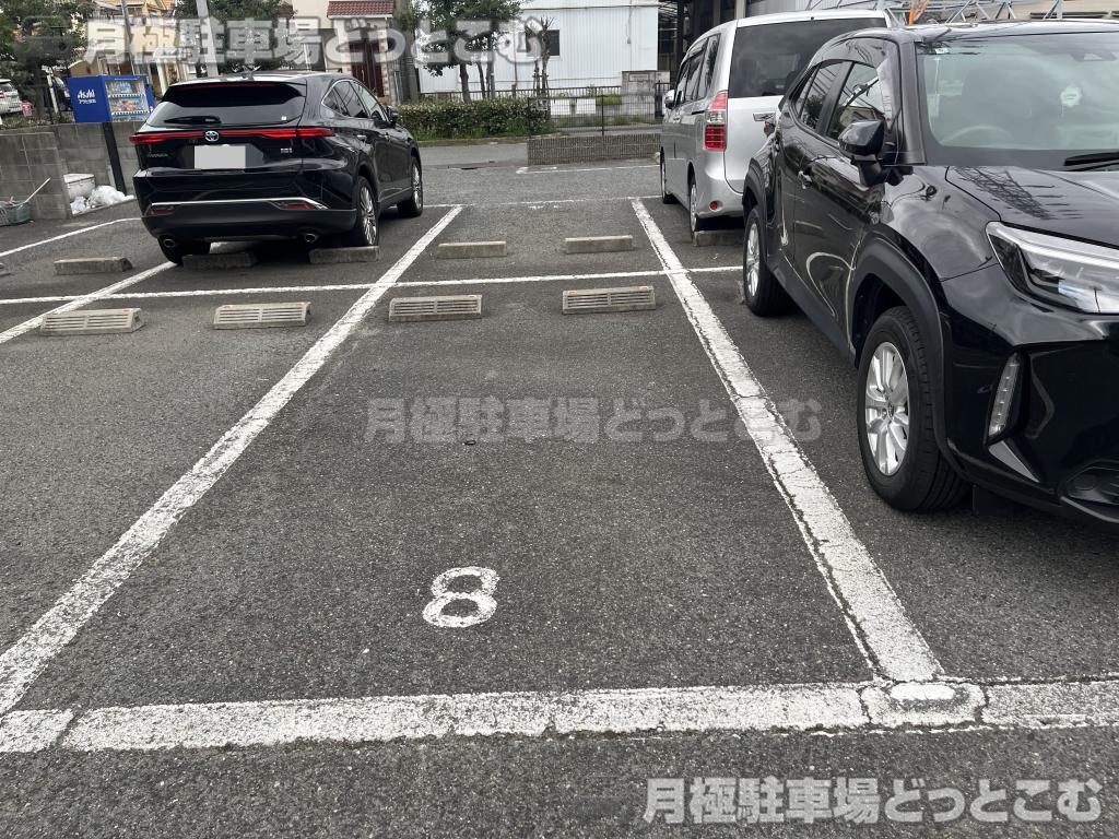泉北郡忠岡町忠岡東2丁目26-18Ａ，19Ｂ，20Ｃの月極駐車場7
