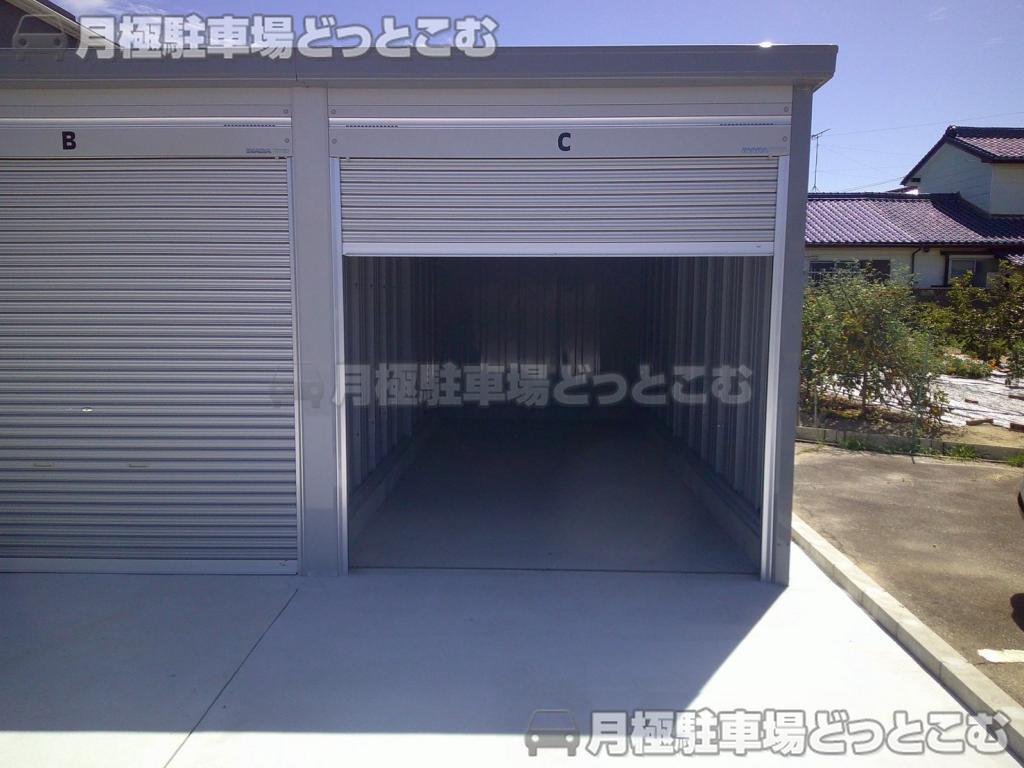 西尾市巨海町東脇74-8の月極駐車場2