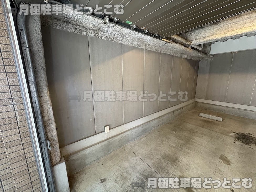 名古屋市北区光音寺町1丁目85の月極駐車場4