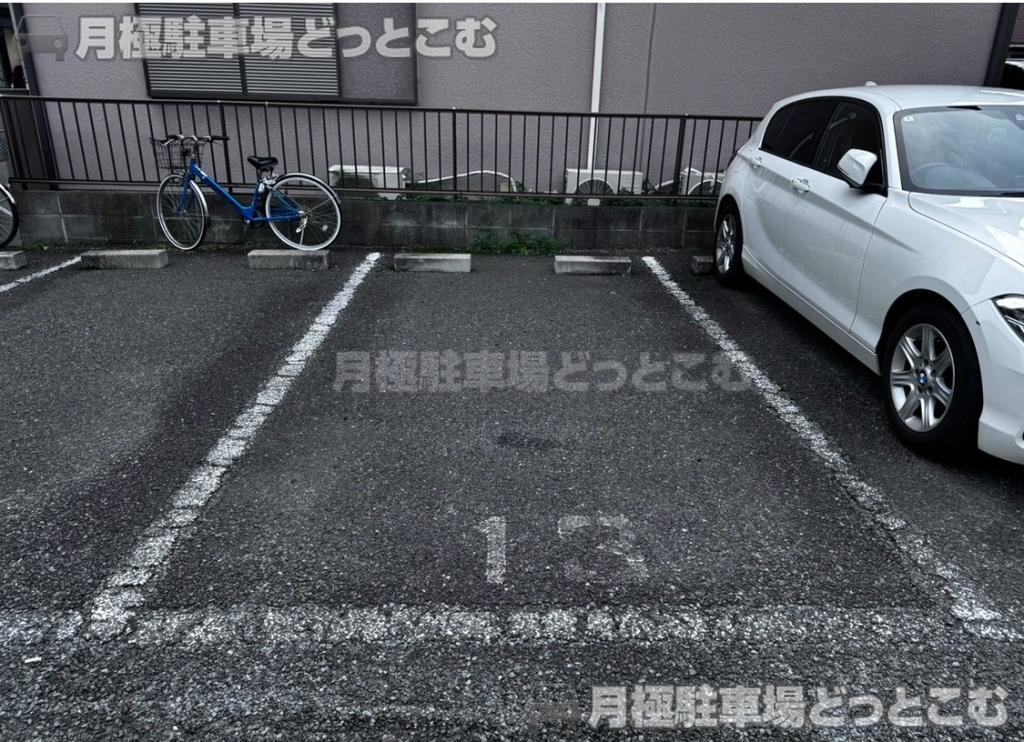 大田区大森西2丁目27-5の月極駐車場4