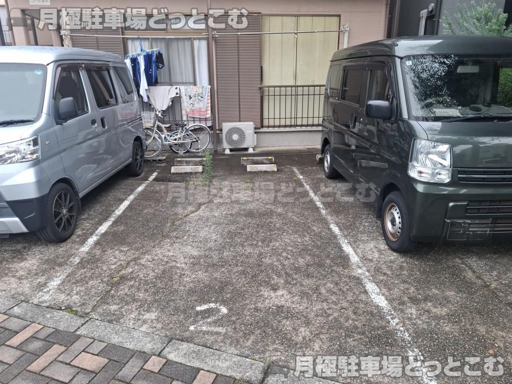 葛飾区堀切4丁目12-7の月極駐車場2