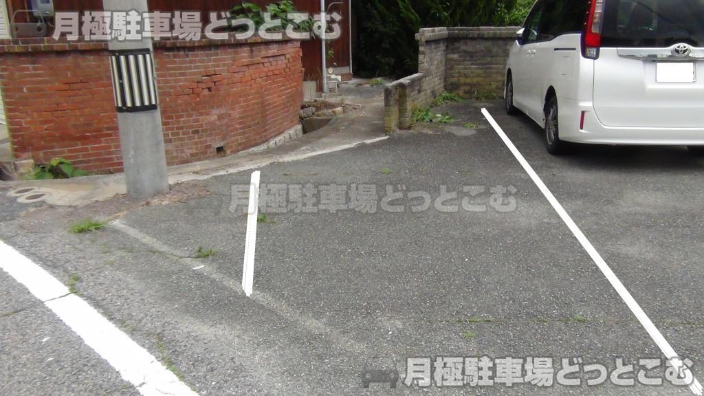 宇部市床波6丁目3168-1の月極駐車場2