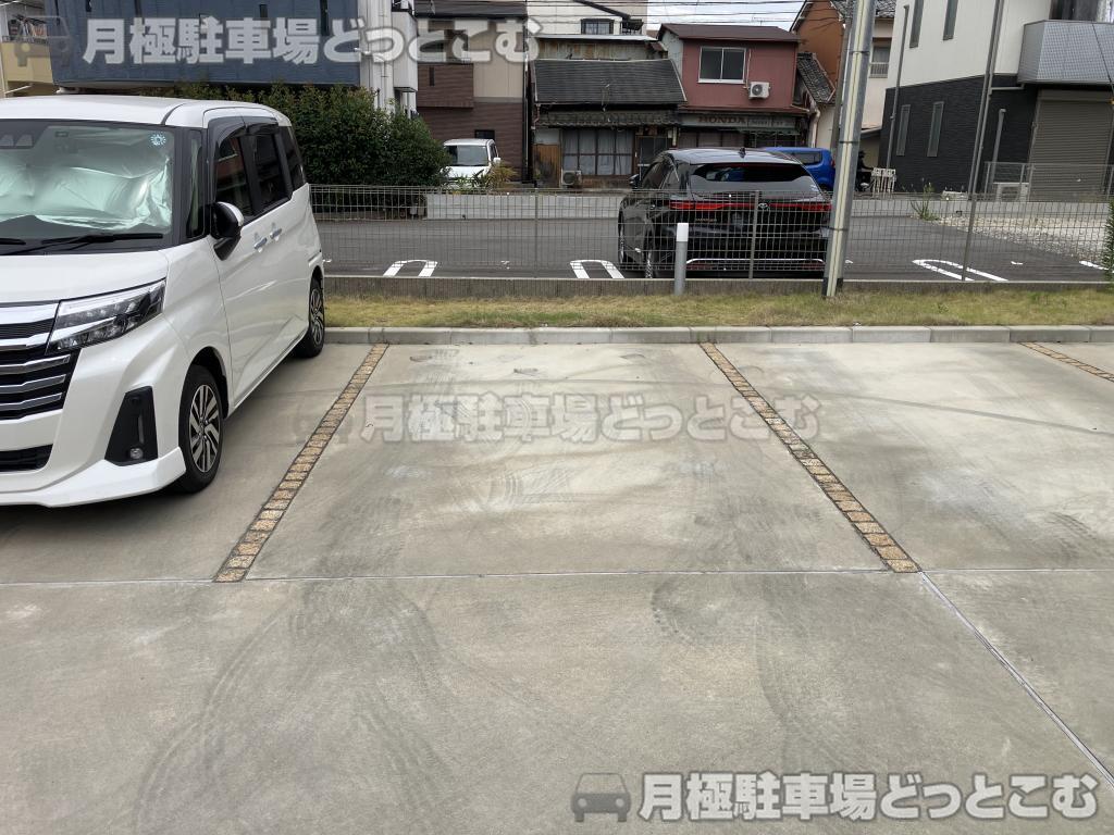 名古屋市西区児玉2丁目804-1の月極駐車場5