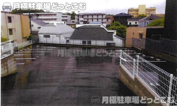 名古屋市千種区園山町2丁目4−7の月極駐車場1
