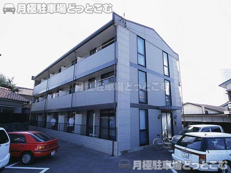 泉佐野市笠松1－6－52の月極駐車場2