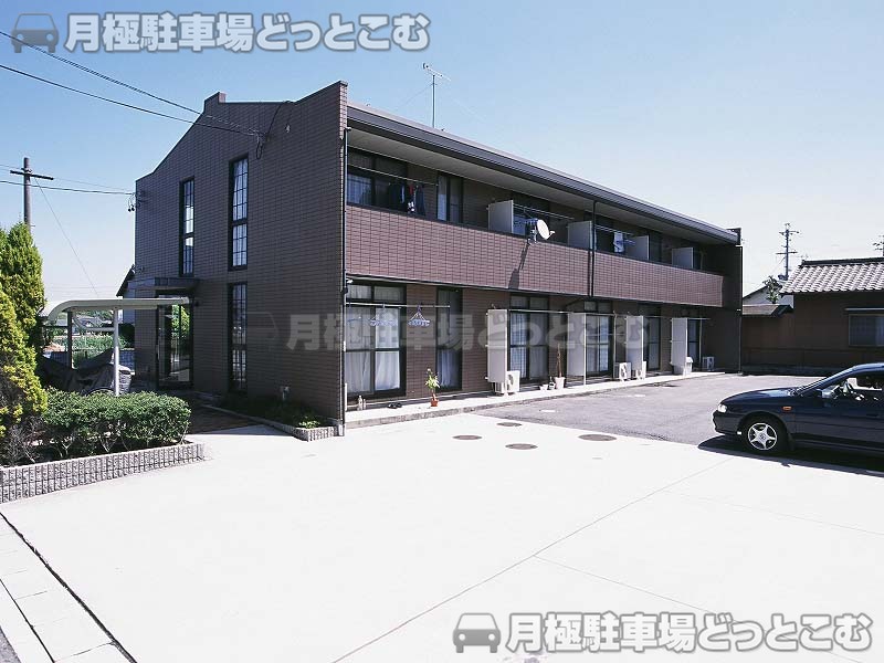 安城市北山崎町蓮台45の月極駐車場2