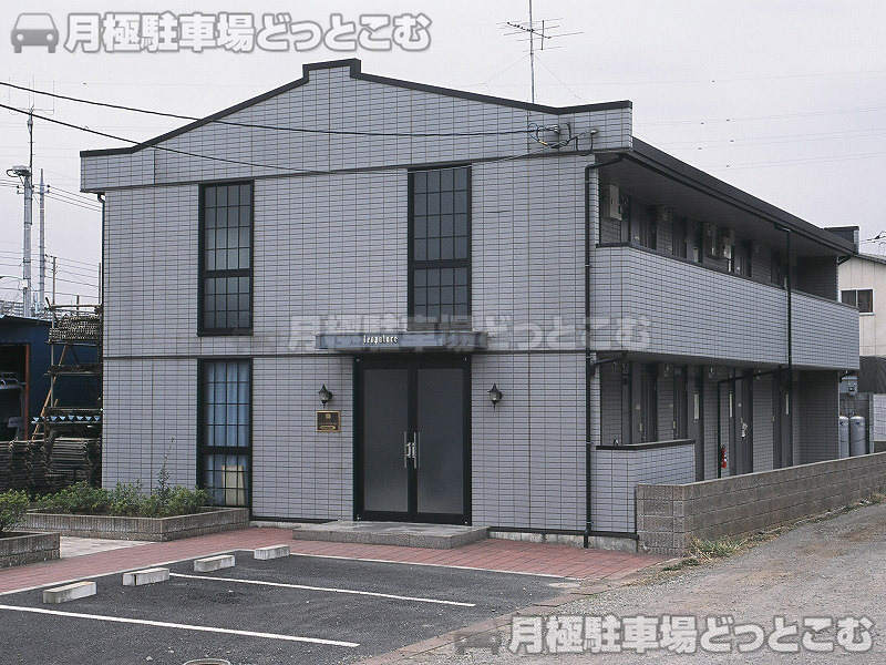 八王子市堀之内136－1の月極駐車場1