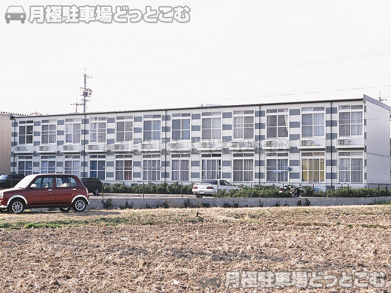 安城市弁天町3-7の月極駐車場2