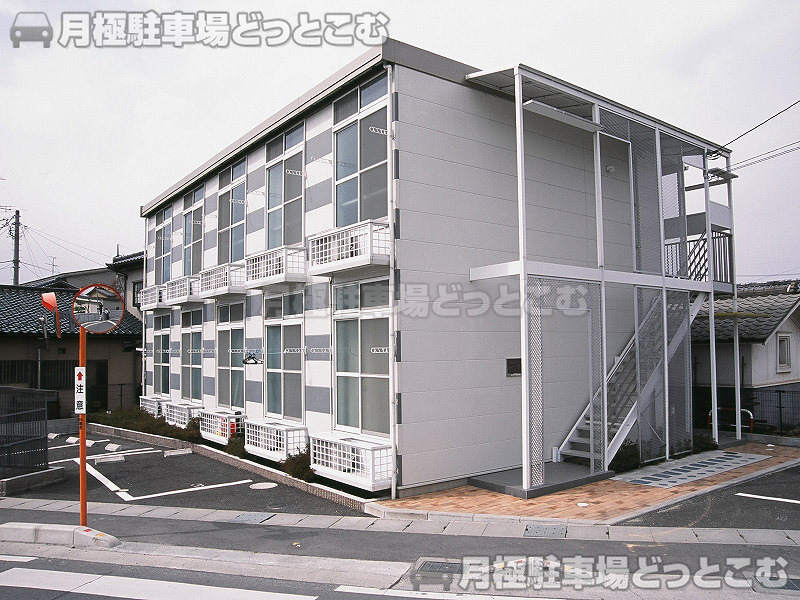 甲斐市篠原1269－1の月極駐車場2