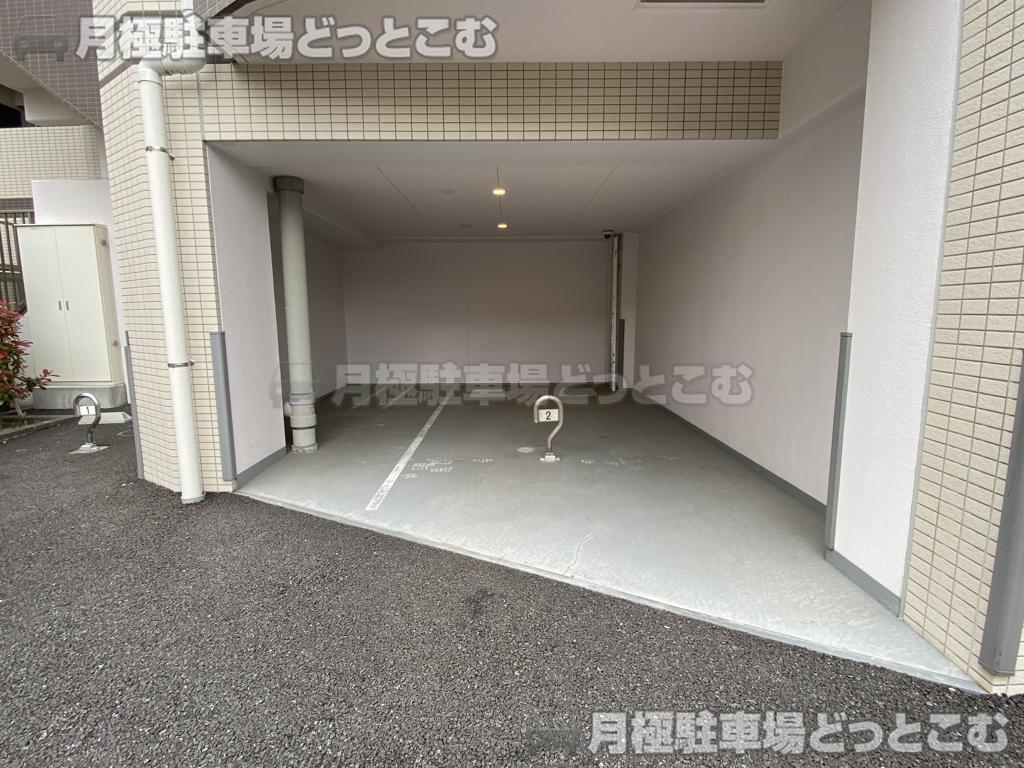 松戸市小根本54-1の月極駐車場2