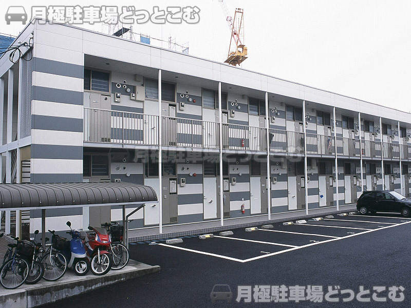 八王子市堀之内3－32－8の月極駐車場1