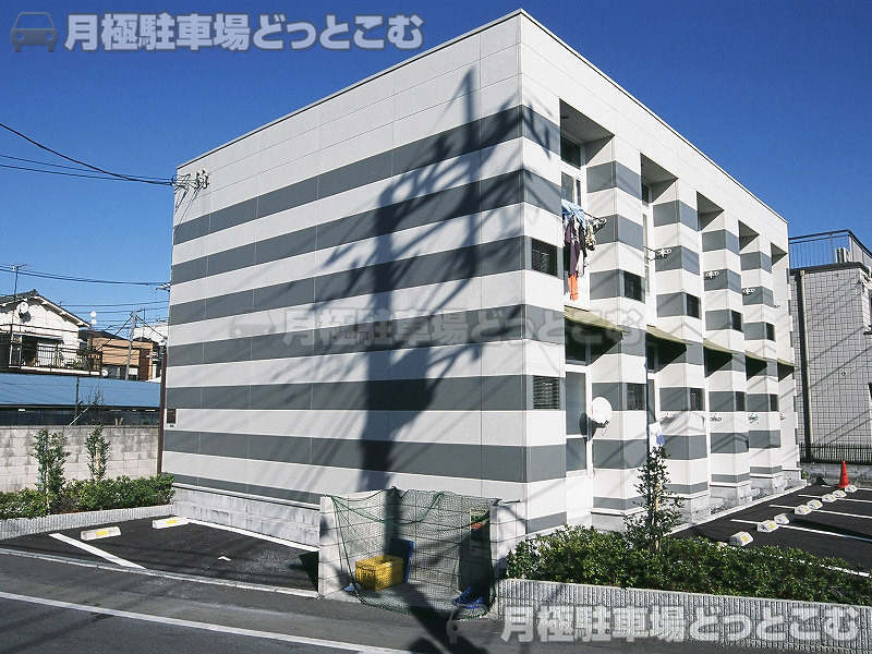 足立区本木南町21－5の月極駐車場1