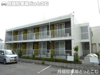 岐阜市加納梅田町23の月極駐車場2