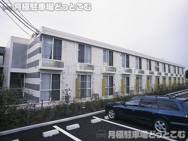 千葉市中央区村田町107の月極駐車場1