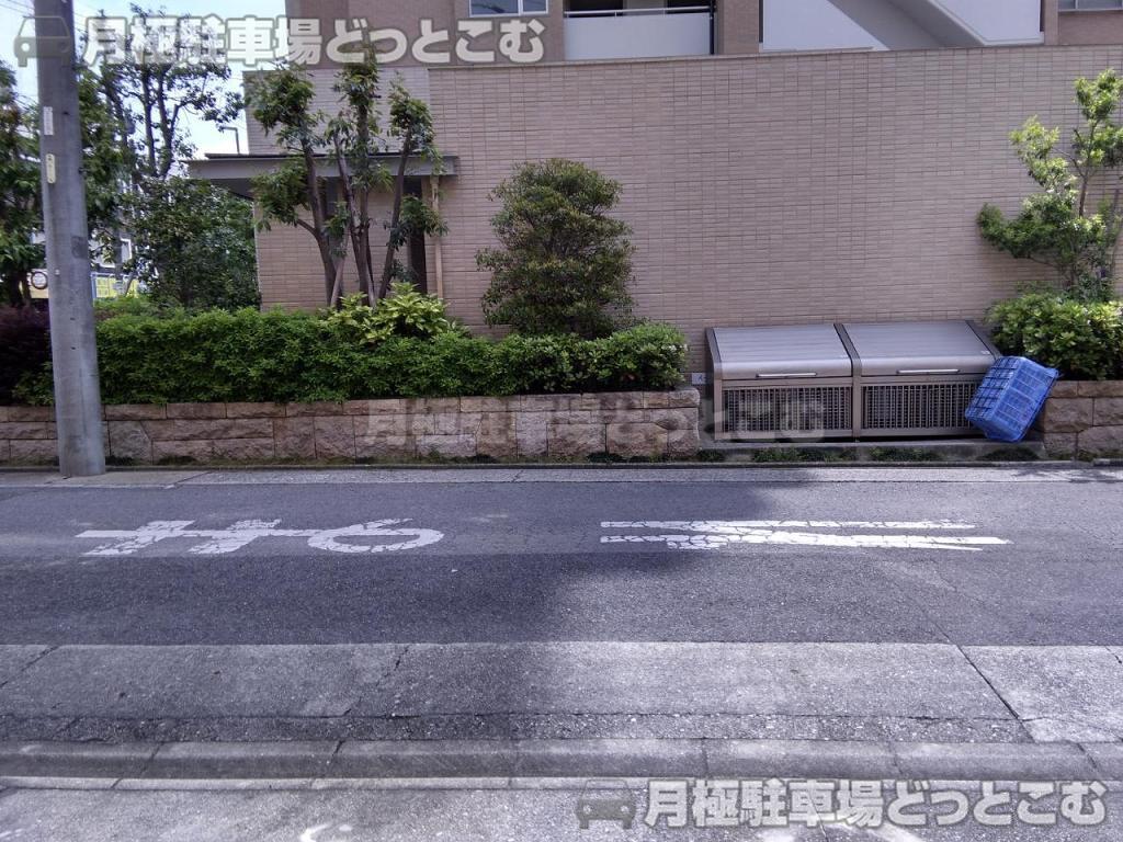 名古屋市千種区高見2丁目5の6の月極駐車場7