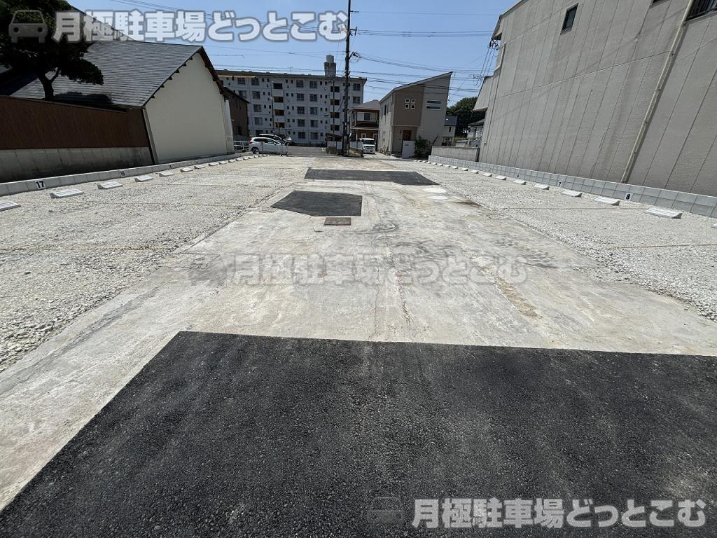 清須市西枇杷島町西六軒82番地の月極駐車場6