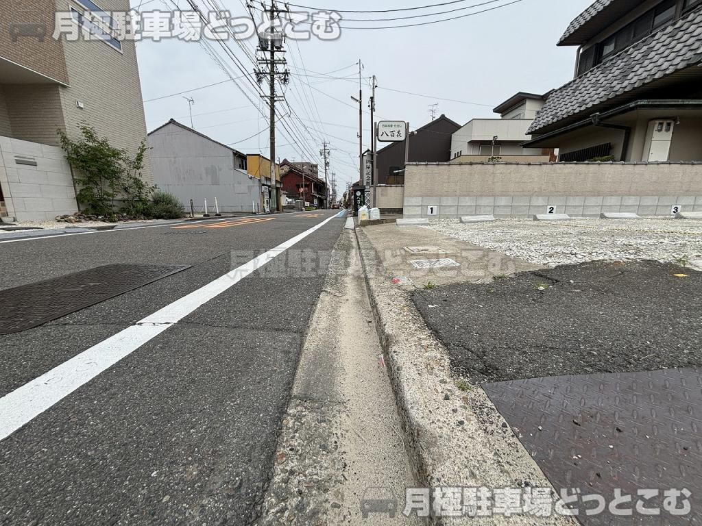清須市西枇杷島町西六軒82番地の月極駐車場9