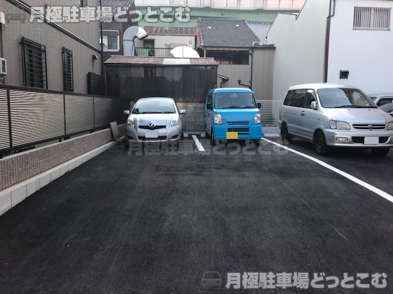 名古屋市中川区尾頭橋1-801の月極駐車場2